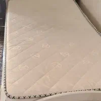تخت یک نفره