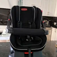 فروش صندلی ماشین کودک بسیار کم کار