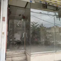 مغازه۱۰۰متر کف/۱۶متربالکن/بر اصلی