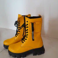 بوت دخترانه