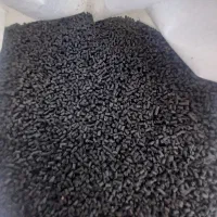 ۱۰کارگر ساده و ۱فنی جهت گرانول سازی با جای خواب