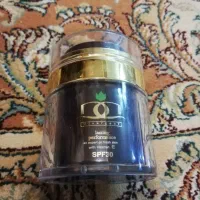 کرم پودر دیورجنت و خط چشم مویی مای