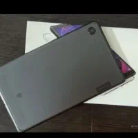 تبلت اصل سامسونگ m7 . سالم