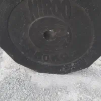 دمبل ۴۰و۴۵کیلویی دستگاهکارکرده و نو تعویضم داریم|تجهیزات ورزشی|تهران, تهرانسر غربی|دیوار