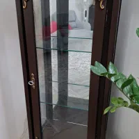 بوفه سه طبقه بدون خط و خش سالم در حد نو