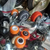 مونتاژ کار چرخ صنعتی