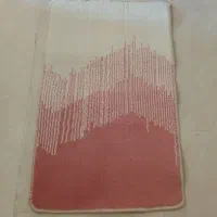 رختخواب، بالش،پتو|رختخواب، بالش، پتو|رودهن, |دیوار