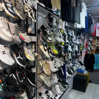 فروش اجناس و  دکور  به قیمت مناسب|فروشگاه و مغازه|باقرشهر, |دیوار