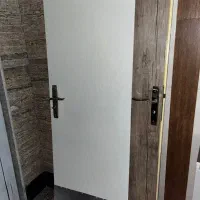 درب چوبی سرویس زد آب