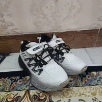 دوجفت کفش سالم