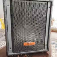 اکو باند قهرمان