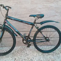 مقداری وسایل منزل بفروش میرسد