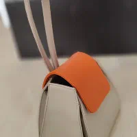 یک عدد کیف خوشگل و خاص