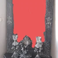 آینه و شمعدان وساعت با میز