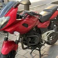 پالس باجاج اصل ۲۲۰