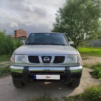 نیسان پیکاپ دوکابین