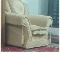 مبل ۷نفره بسیارتمیز|مبلمان خانگی و میز عسلی|کاشان, درب جوشقان|دیوار