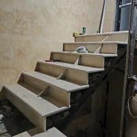 نیازمند شاگرد در سنگ و کاشی کاری