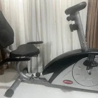 دوچرخه ثابت باشگاهی