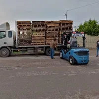 لیفتراک و خودروبر عباد فرجی|خدمات حمل و نقل|نوشهر, |دیوار