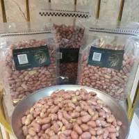 بادام زمینی آستانه اشرفیه