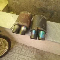 اگزوز هاوارد