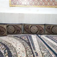 چهار عدد پشتی جفت در حد نو