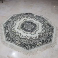 فروش تعدادی کناره و قالیچه ماشینی کوچک