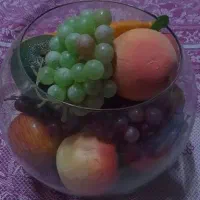 میوه خوری پلاستیکی و  ظروف شیشه ایی و قندان برنز