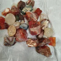 زنگ عقیق قرمز و سفید