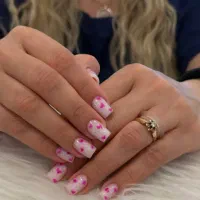 آموزش با تخفیف ویژه ۳،۵۰۰،۰۰۰ و کاشت ناخن ۳۵۰|خدمات آرایشگری و زیبایی|اردبیل, |دیوار