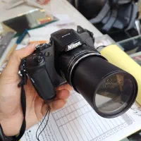دوببن نیکون b700