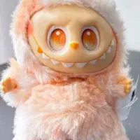 لبوبو|اسباب‌بازی بچه|نیشابور, گنبد سبز|دیوار