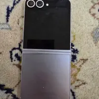 galaxy z flip 6نقره ای و کم کارکرد|موبایل|تهران, مجیدیه|دیوار