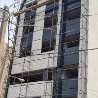 واحد ۱۰۰ متری دو خواب رو به افتاب طبقه ی اول