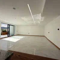 پنت-هاوس-بهشتی-حیاط-اختصاصی