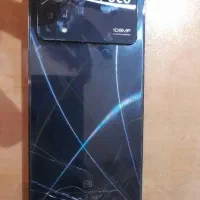 پوکو x4