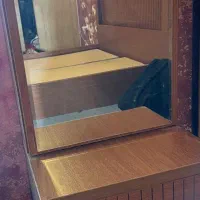 فروش تخت و میز آرایش و آینه قدی