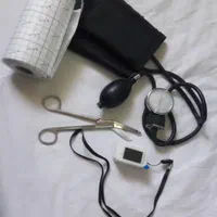 تزریقات،بخیه وسوند،سرم درمنزل کل کرج پاسخگو۲۴ساعته