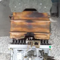 یک عدد آبگرمکن دیواری