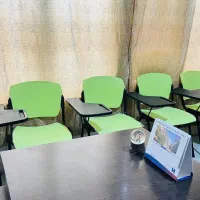 صندلی دسته دار در حد نو|صندلی و نیمکت|خرمآباد, |دیوار