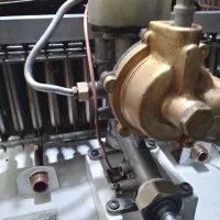 آبگرمکن گازی دیواری سوزان|آبگرمکن، پکیج، شوفاژ|فردیس, شهرک ناز|دیوار