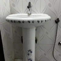 روشویی با شیرآب