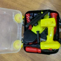 اسباب بازی|اسباب‌بازی بچه|خوی, |دیوار