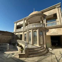 عمارتی-فاخر-در-شاندیز