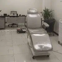 تخت سه موتوره برای زیبایی جراحی کاشت مو و ابرو