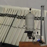 آگراندیسمان KROKUS-3 وکاغذسیاه وسفید|دوربین عکاسی و فیلم‌برداری|اصفهان, چرخاب|دیوار