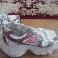 کتونی بالنسیگا سایز ۴۵