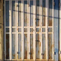 درب تاشو آهنی و الومینیوم|مصالح و تجهیزات ساختمان|برازجان, |دیوار