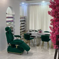 اجاره تخت و صندلی سالن زیبایی زنانه